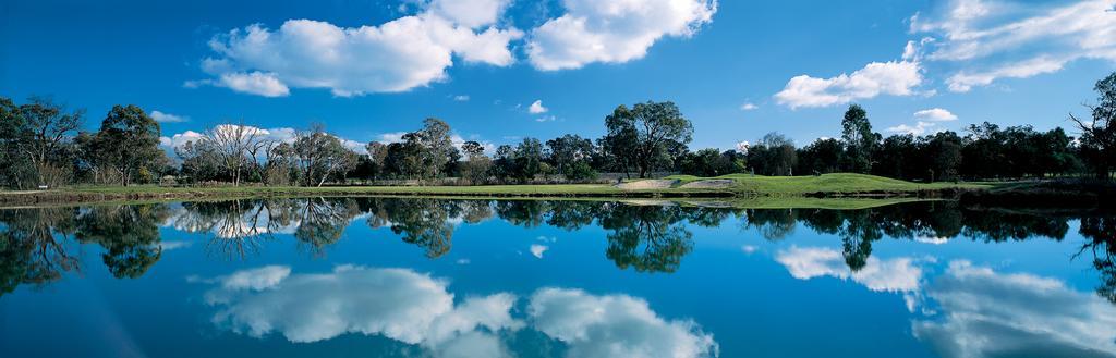 Thurgoona Country Club Resort Esterno foto